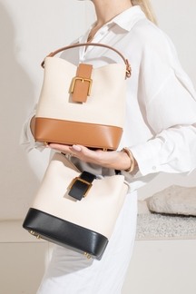 Favori Sylvia - Leather Bucket Bag in Ivory & Tan