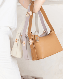 Favori Lumi Genuine Leather Baguette in Ivory