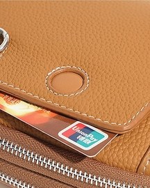 Pouche Tan Crossbody Bag