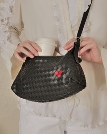 Favori Tissa - Woven Handbag, Faux Leather in Black