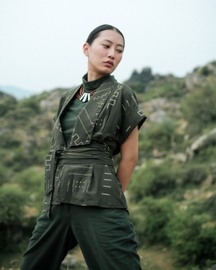 Berlin Shawl Collar Top