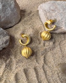 Swirl Enamel Drop Earing