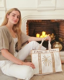 The Sparkler - Medium