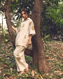 Tropical Set