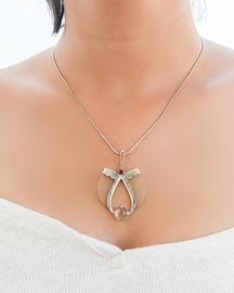 Avani Silver Faux Tiger Claw Red Lens Pendant