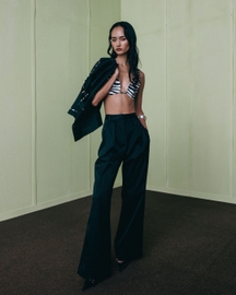 Sculpted Waistband Pleated Trousers