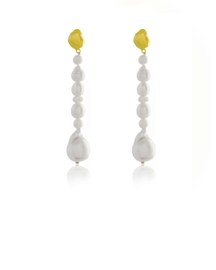 Mishappened Pearl Earrings