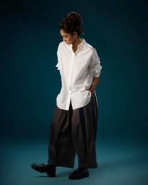Round Hem Pleat Shirt
