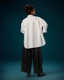 Round Hem Pleat Shirt