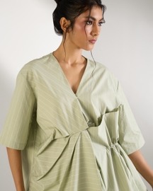 Pleated Panel Top