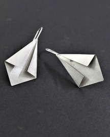 Garvi Origami Back-fold