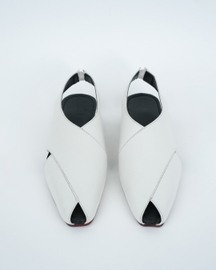 Classic White Criss-cross Strap Sandal