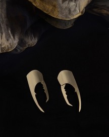 Claw Studs