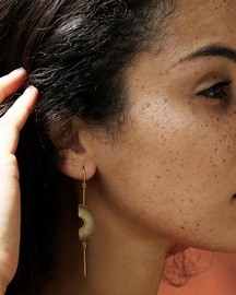 Muskaan Gold Dangle Arc
