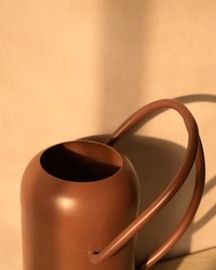 Sable Vase
