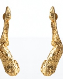 Oak curved earrings