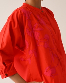 Mono Crimson Rj Appliqué Top