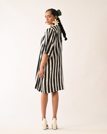 Revolt B&w Beach Appliqué Dress