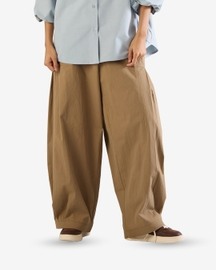 Side Pocket Pleat Pants
