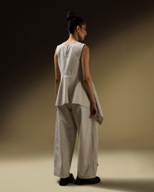 Hem Pocket Mid-Rise Pants