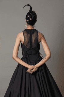 Billow Dress in Black