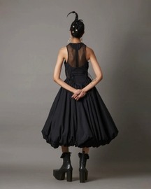 Billow Dress in Black