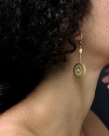 Rhea Silver One Dot