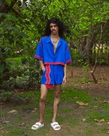 Lady in Linen Crop Shirt