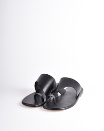 Monochrome Open Toe Chappals