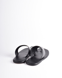 Monochrome Open Toe Chappals