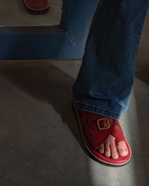 Envelope Welt Sandals Single Buckle