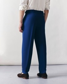 The Pivot Trouser