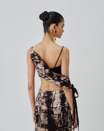 Monolith Crop Top