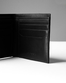 Prestigio Men’s Wallet – Bi-Fold Design with Detachable Cardholder