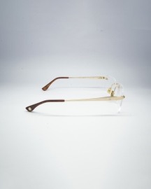 Yang Gold. Spectacles