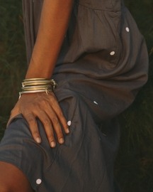 Mango Bangle - Angled