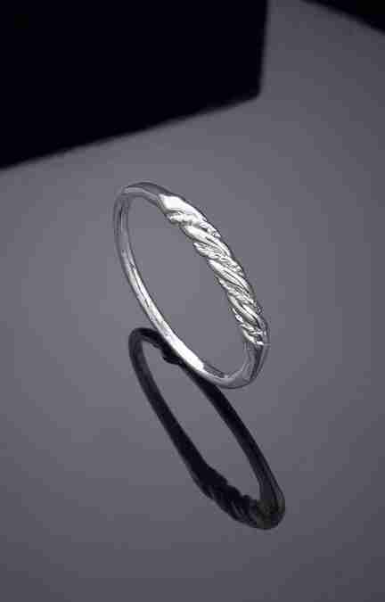 Estele | Estele Rhodium Plated Charming Finger Ring for Women