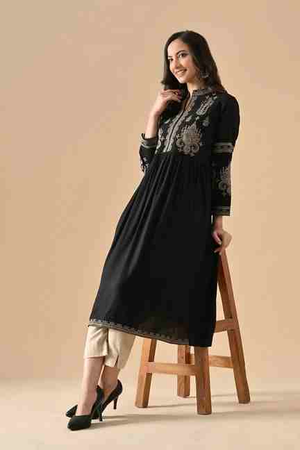 SABHYATA | Black Embroidered Kurta
