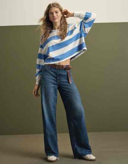 American Eagle | AE Dreamy Drapey Stretch Super High-Waisted Baggy Wide-Leg Jean