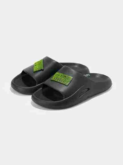 Pantaloons | Black Graphic Slides