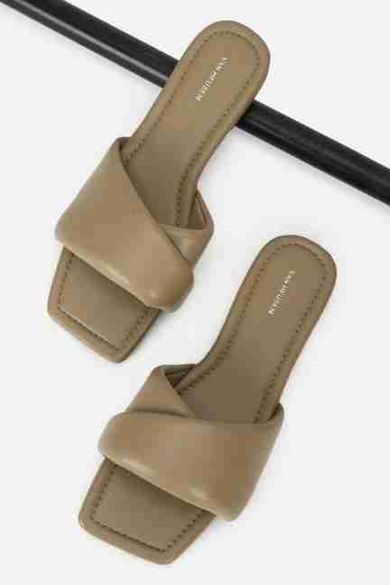 VAN HEUSEN | Women Brown Sandals