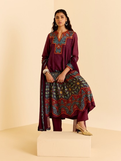 Shop On Sale - Upto 50% Off | Ritu Kumar Designer Clothing