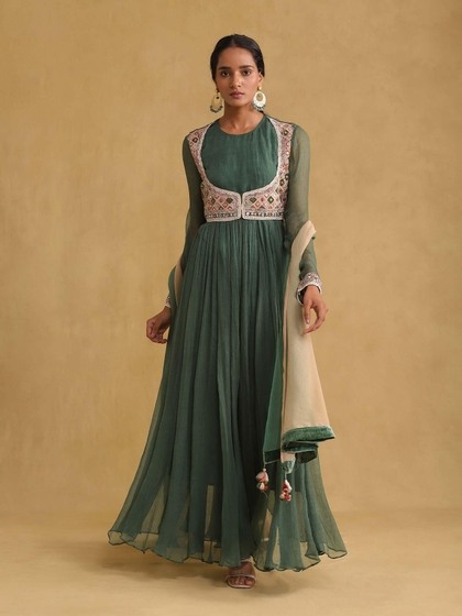 Shop On Sale - Upto 50% Off | Ritu Kumar Designer Clothing