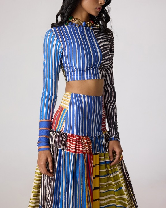 Zavi Blouse
