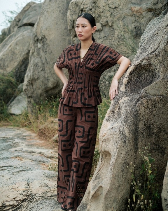 Meknes Kimono Top - Brown Tribal Print