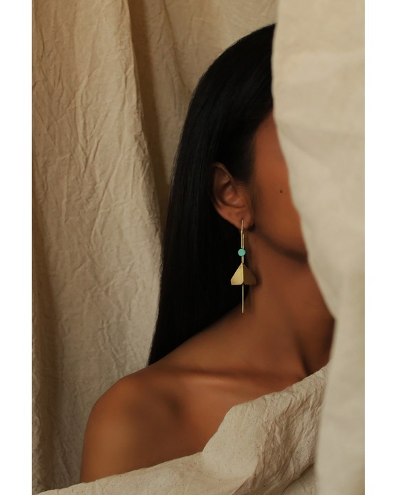 Trianglemoth Tealdrop