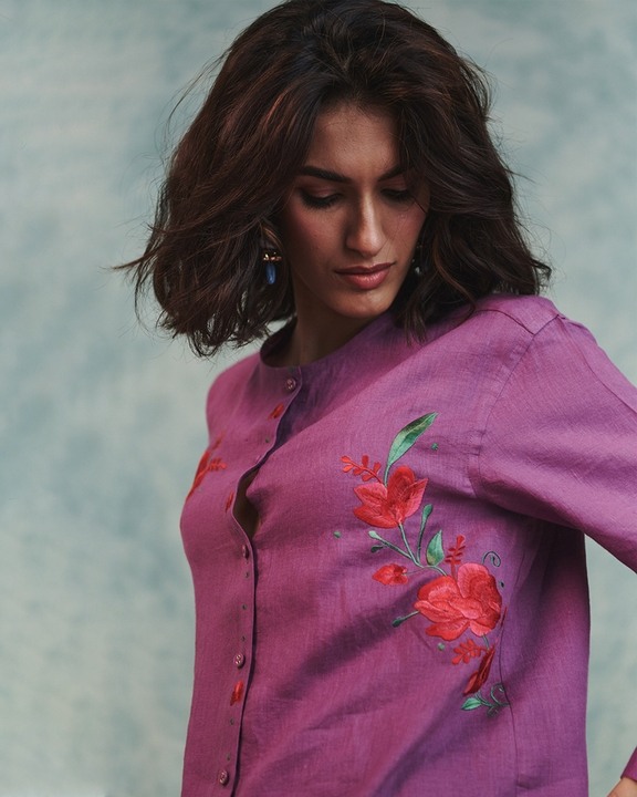 Embroidered Round Hem Linen Shirt