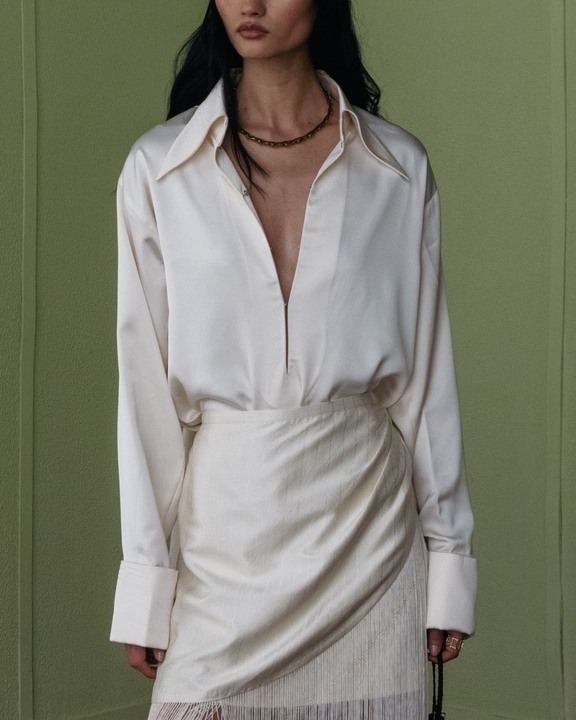 Deep Neck Statement Sleeve Shirt