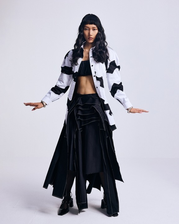 Monochrome Petal Skirt