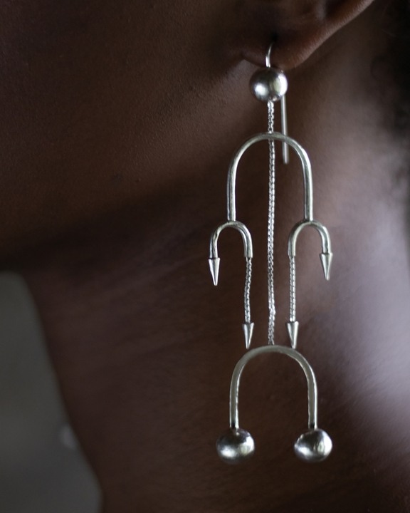 Deco Silver Dancing Earring